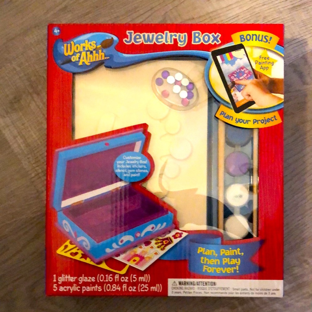 Jewelry box